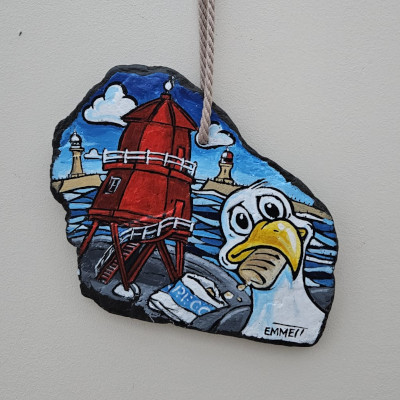 Segull Munching on a Pasty